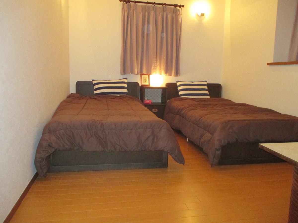 Bed & Breakfast Jemsty Ashinoko 2*