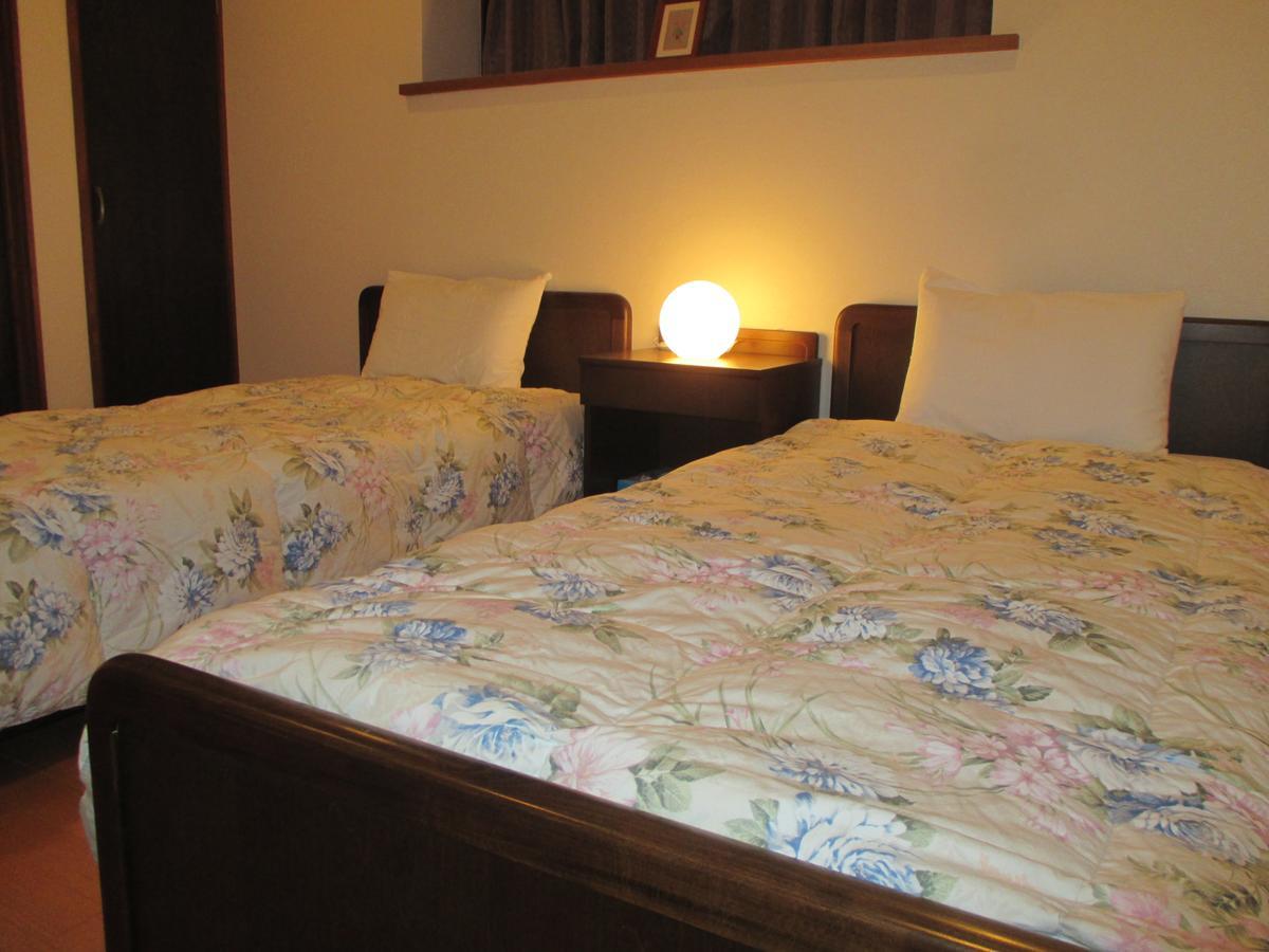 Jemsty Ashinoko Bed & Breakfast